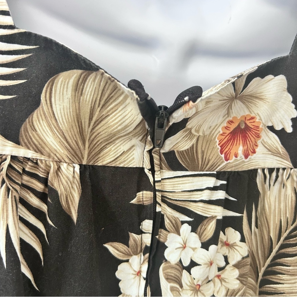 ROYAL CREATIONS Vintage Hawaiian Floral Muumuu Dress Midi Size M USA - Picture 7 of 12